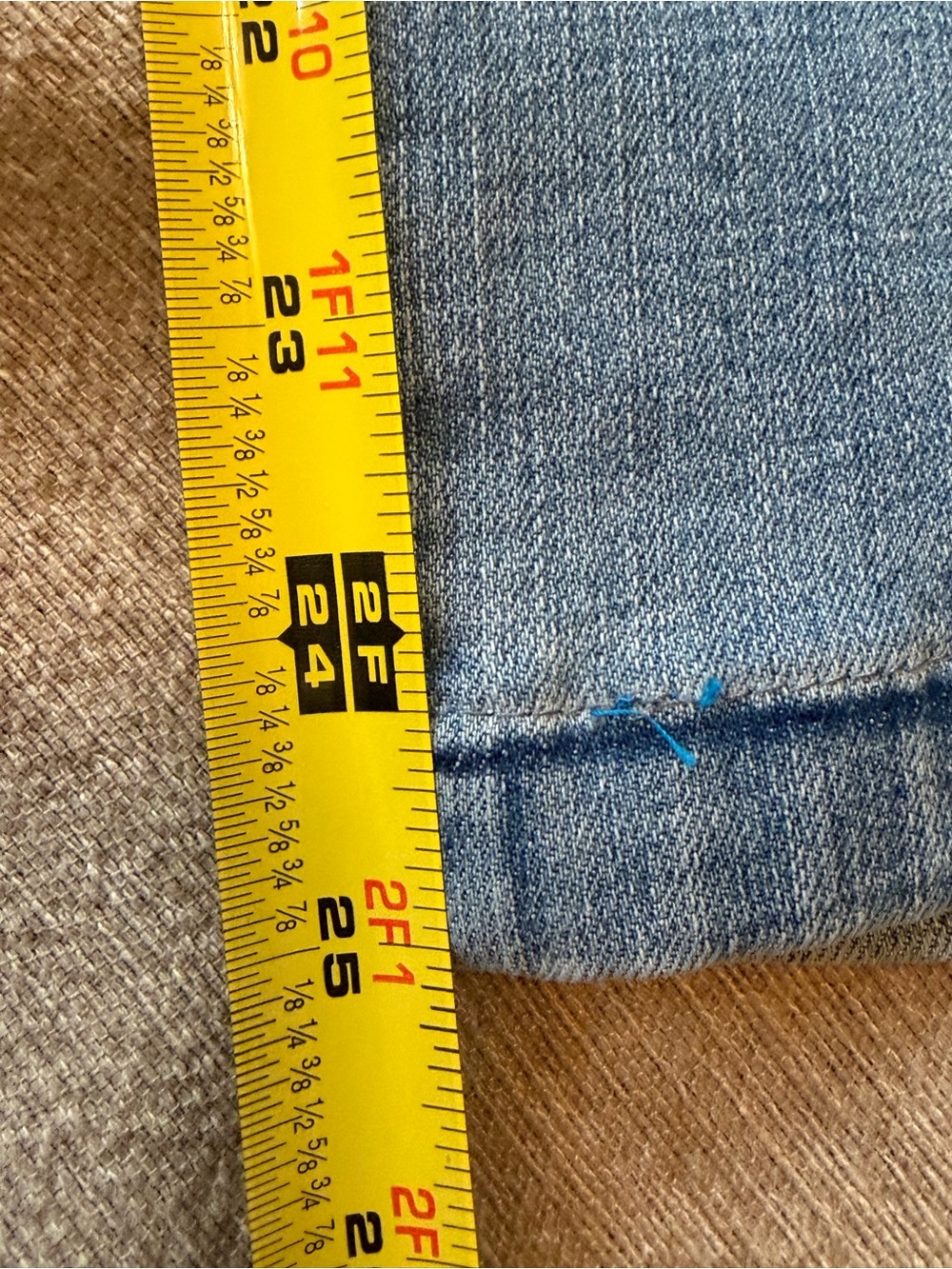 V. Cristina Light Blue Women's Ankle Jeans with Pink Floral Embroidery - size 12 - Picture 7 of 7